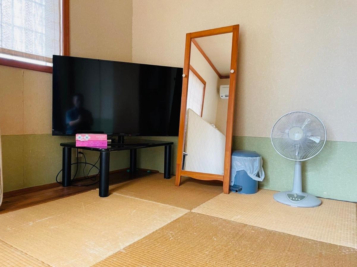 Miyakojima  黄色之家旅馆（仅接待女性）酒店 外观 照片