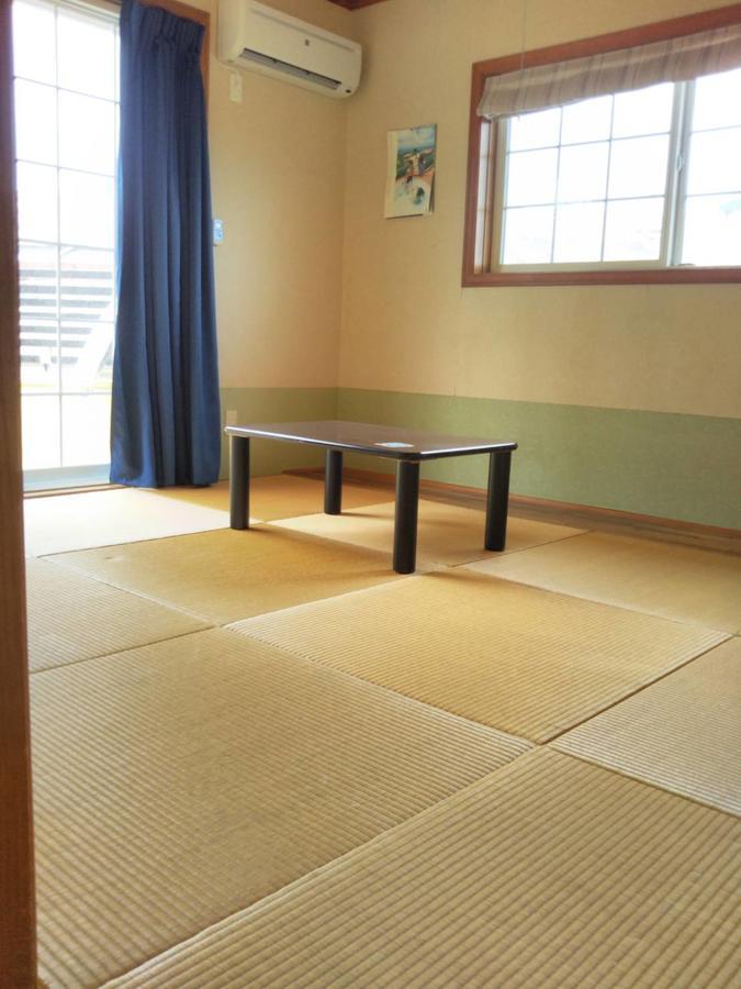 Miyakojima  黄色之家旅馆（仅接待女性）酒店 外观 照片